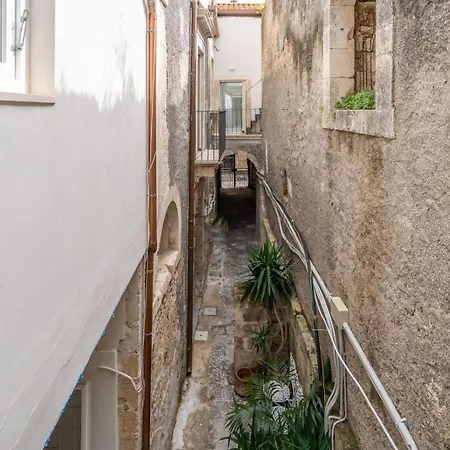 Ortigia Lifestyle 4 Seasons Apartmán Syracuse